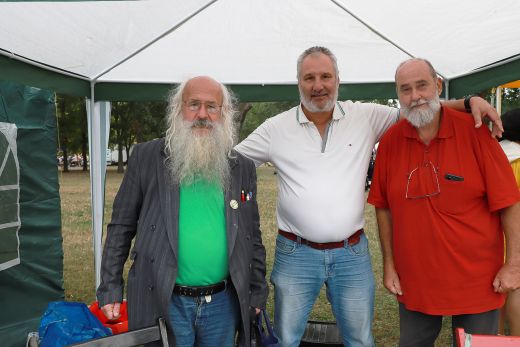 Alois Reisenbichler von der Wiener Friedensbewegung beim Volksstimmenfest 2023